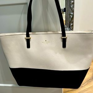 Kate Spade large zippered tote